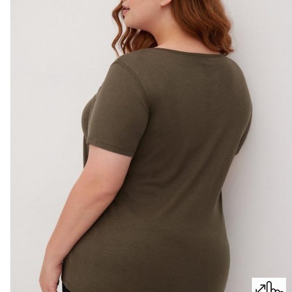 COPY - NWT DISNEY TANGLED FLYNN TEE LAST ONE - Picture 5 of 6